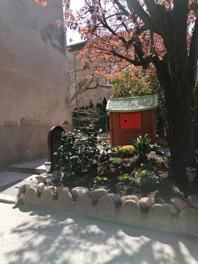 Maison De Village Saint-Barthélemy-de-Vals Екстериор снимка
