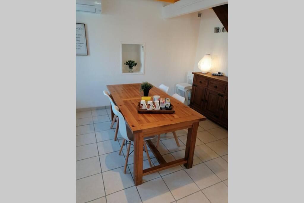Maison De Village Saint-Barthélemy-de-Vals Екстериор снимка